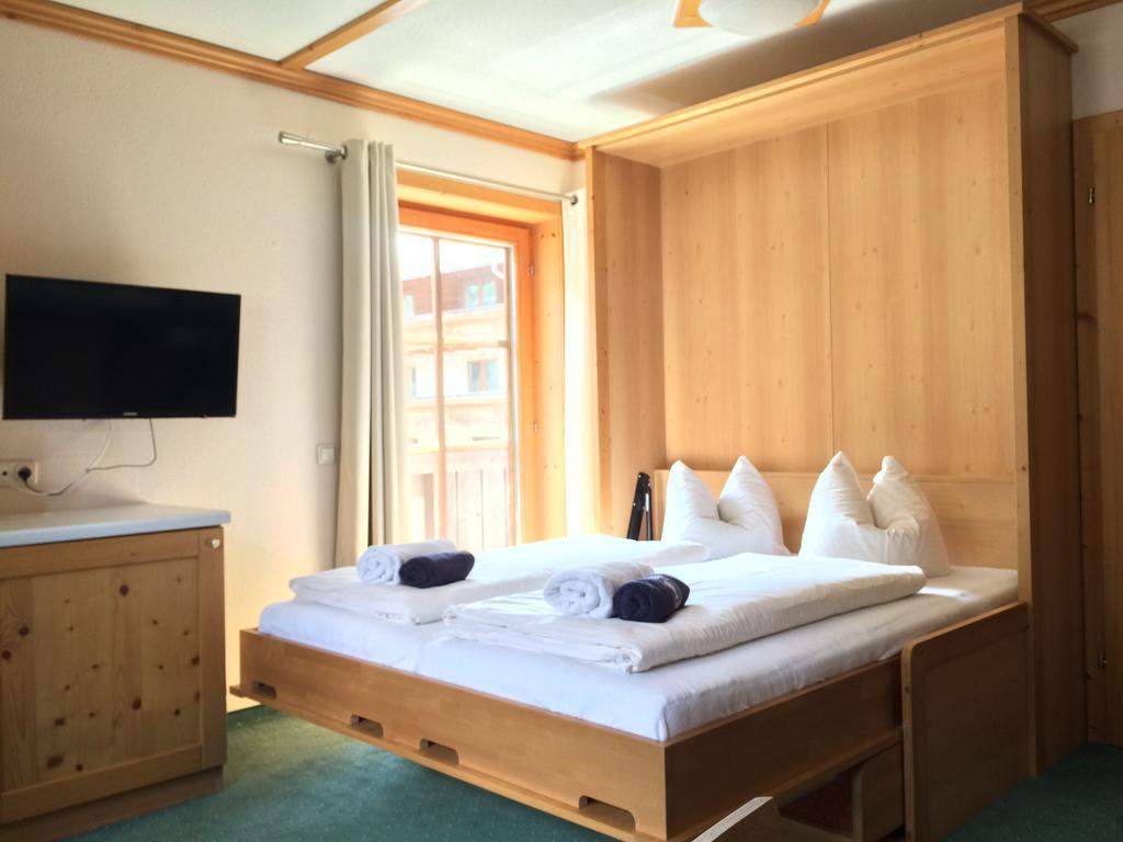 Haus Hannes Spiss St. Anton am Arlberg Eksteriør bilde